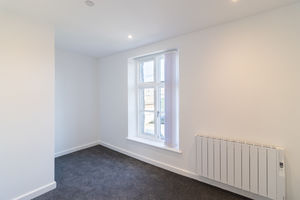 Bedroom- click for photo gallery